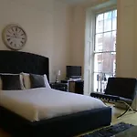 Mayfair Apartment